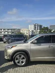 2015 Toyota Highlander Limited SUV - 3