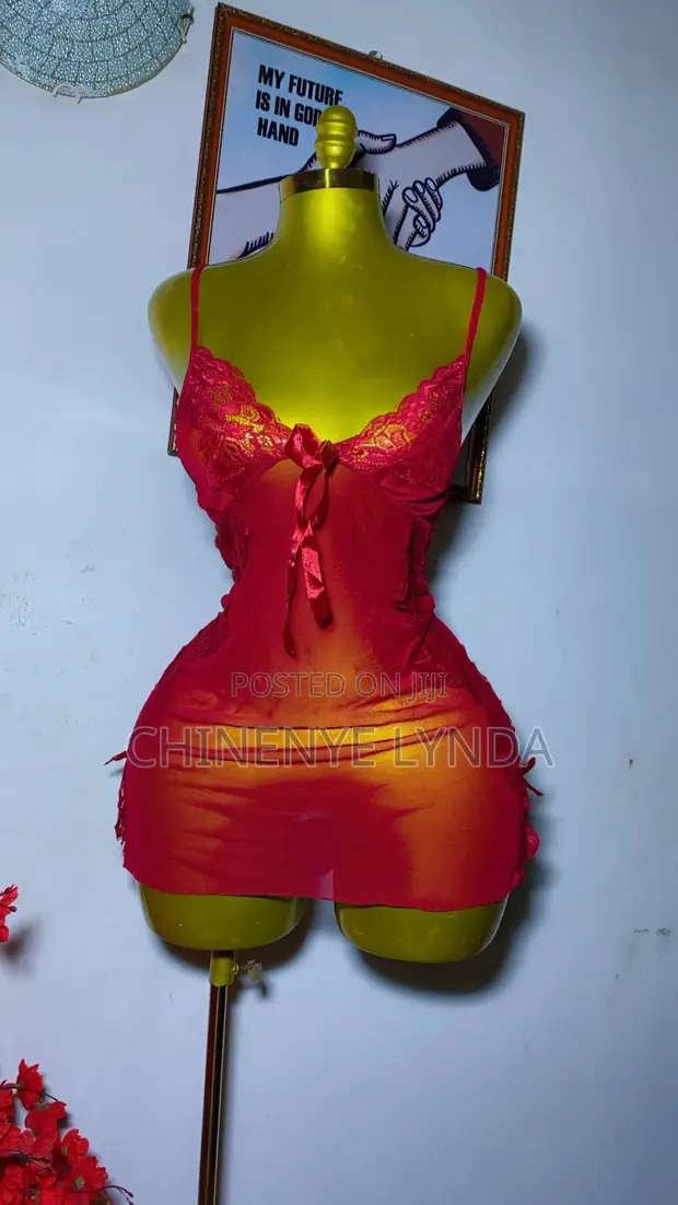 Used Lingerie and Underwear Set - Romantic Style - 1