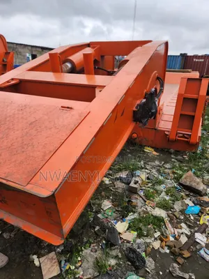 Brand New Toyota 100 Ton Front Loader Low Bed Truck
