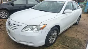 2008 Toyota Camry LE V6 Sedan - White