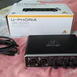 Behringer U-Phoria UMC202HD Soundcard - 1