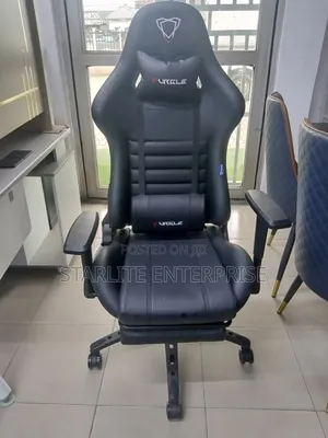 Gaming Chair with Footrest and Lumbar Support