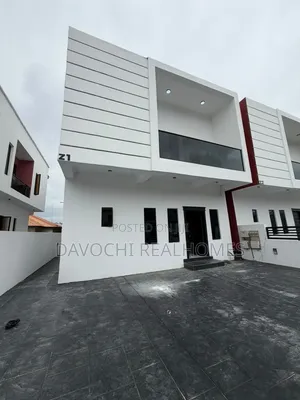 4 Bedroom Duplex don haya a Chevron, Lekki