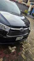 2017 Toyota Highlander XLE 4x4 V6 Black - 5