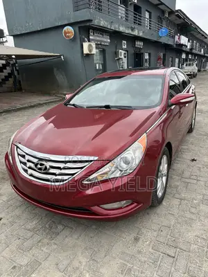 2011 Hyundai Sonata Limited 2.0T Sedan - Red