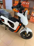 Sabon UM Carmel 125 Scooter Mai Amfani da Wuta Baƙi 2026 - 1