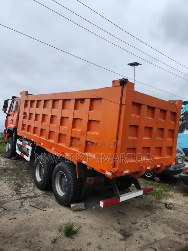 Brand New Toyota 12-Ton Dump Truck (2025) - 1