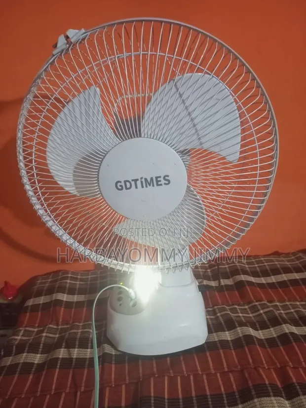 Qasa Rechargeable Fan - 1