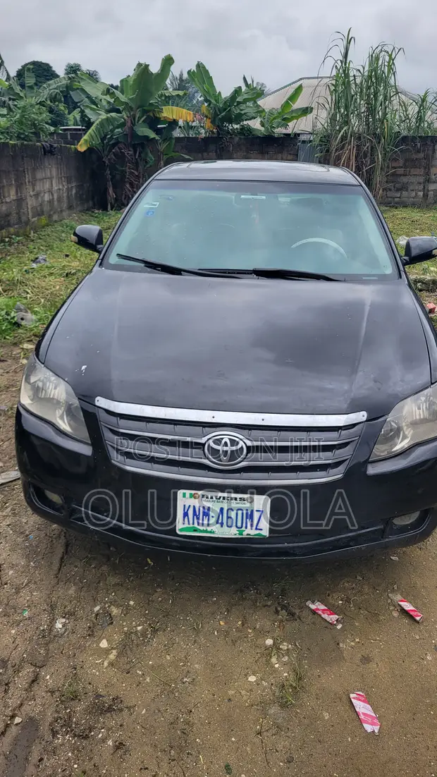 Toyota Avalon 2006 Black - 1