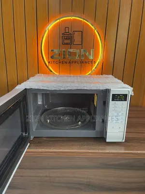 Panasonic Microwave Mai Taɓa Dijital 20L
