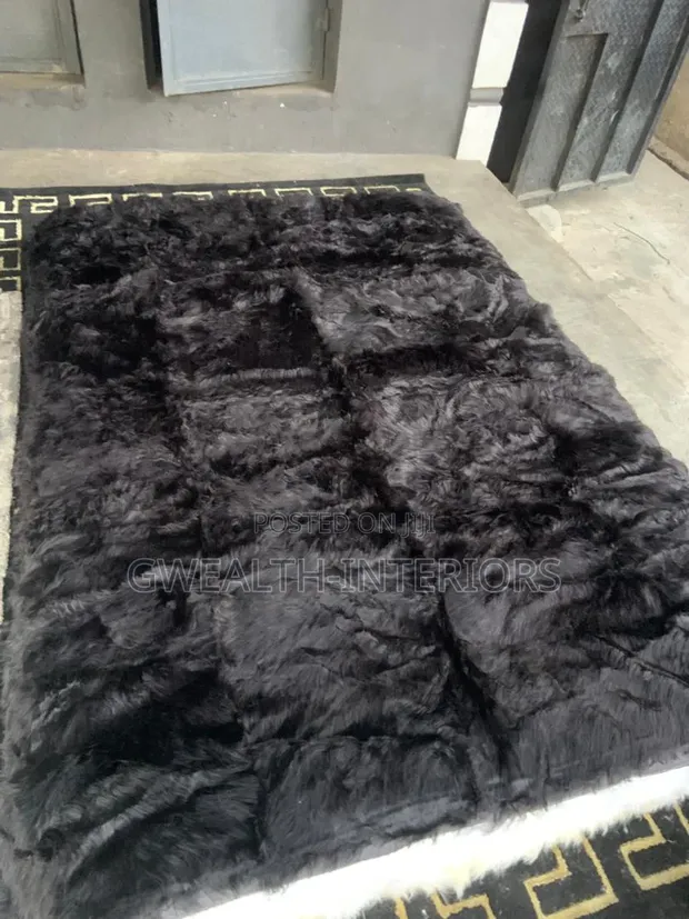 Fluffy Center Rugs - Brand New - 1