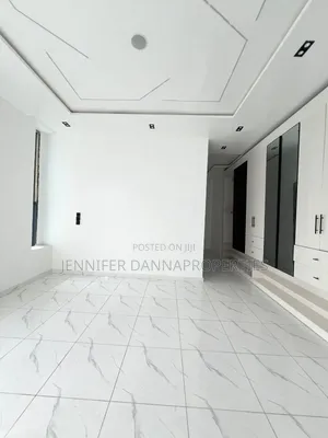2 Bedroom Apartment for Sale in Sangotedo