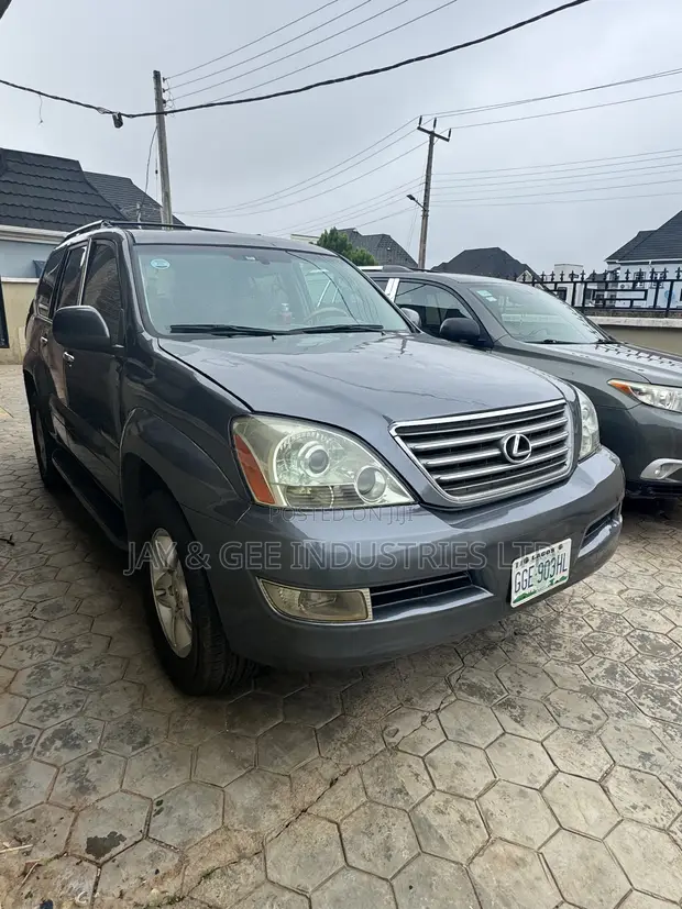 2005 Lexus GX 470 Sport Utility SUV - 1
