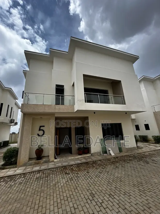 Newly Built 5-Bedroom Duplex in Jahi, Abuja - 1