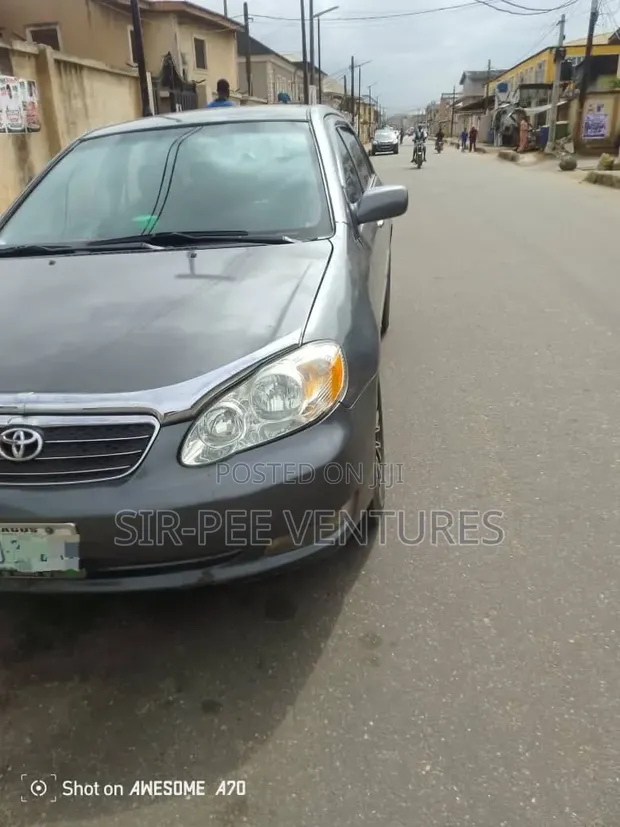 Toyota Corolla LE 2004 Gray - 1