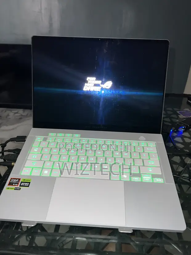 Asus ROG Zephyrus G14 Laptop - 32GB RAM, Ryzen 9, RTX 5070 Ti - 1