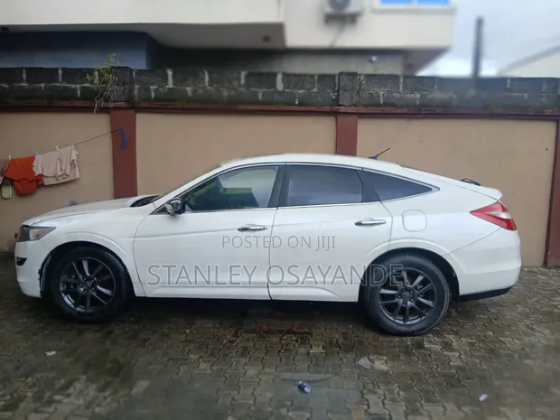 Honda Accord Crosstour EX-L 2010 White - 1