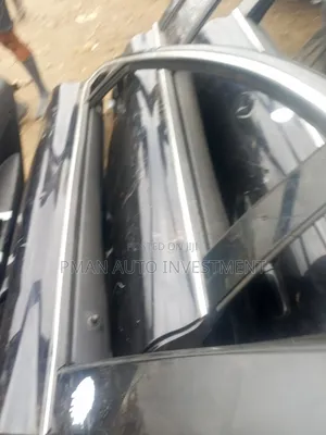 Volvo XC90 Doors Complete with Mats (Used)