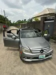 2009 Mercedes-Benz C300 Luxury Sedan RWD - 3
