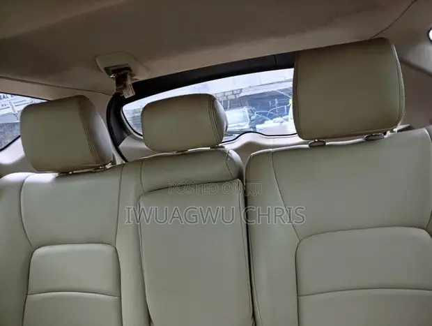 Lexus IS 2015 Black - 1