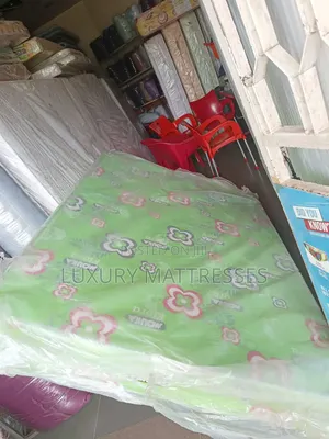 Mouka Mattress Mai Inganci 4x6x8 Inches
