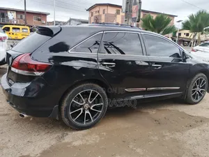 Toyota Venza 2011 Black