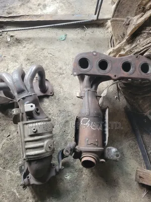 Toyota Highlander Catalytic Converter (2007-2015)