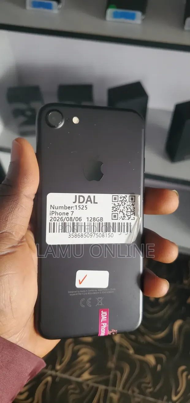 Apple iPhone 7 128GB Orange - 1
