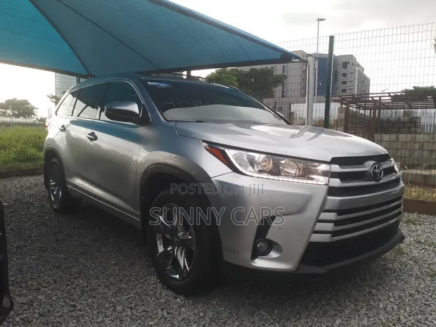 2017 Toyota Highlander Limited Platinum 4x4 V6 SUV - 1
