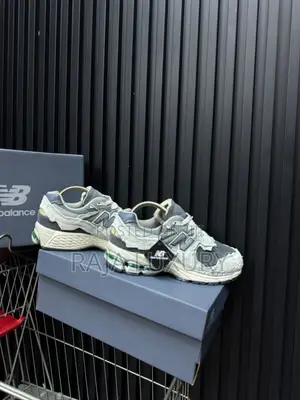 New Balance 2002R Protection Pack Rain Cloud