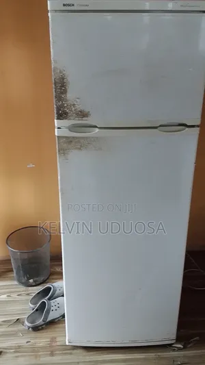 GE Refrigerator - Used, White, 2-Door