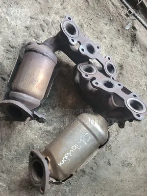 Toyota Sienna Catalytic Converter (2005-2015)