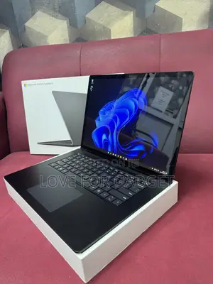 Microsoft Surface Laptop 5 15" 32GB RAM 1TB SSD Intel Core i7