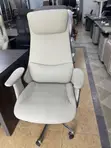 Boss Office Products Executive Swivel Chair - Brand New - 2