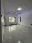5 Bedroom Duplex don haya a Chevron Estate, Lekki - 2