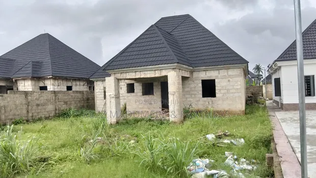 4 Bedroom Bungalow Mara Kaiwa Sayi A Ehimiri Housing Estate - 1