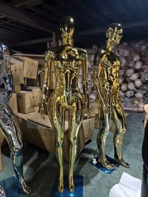 Mannequin Na Waje Na Mata Na Chrome - Sabon Abu