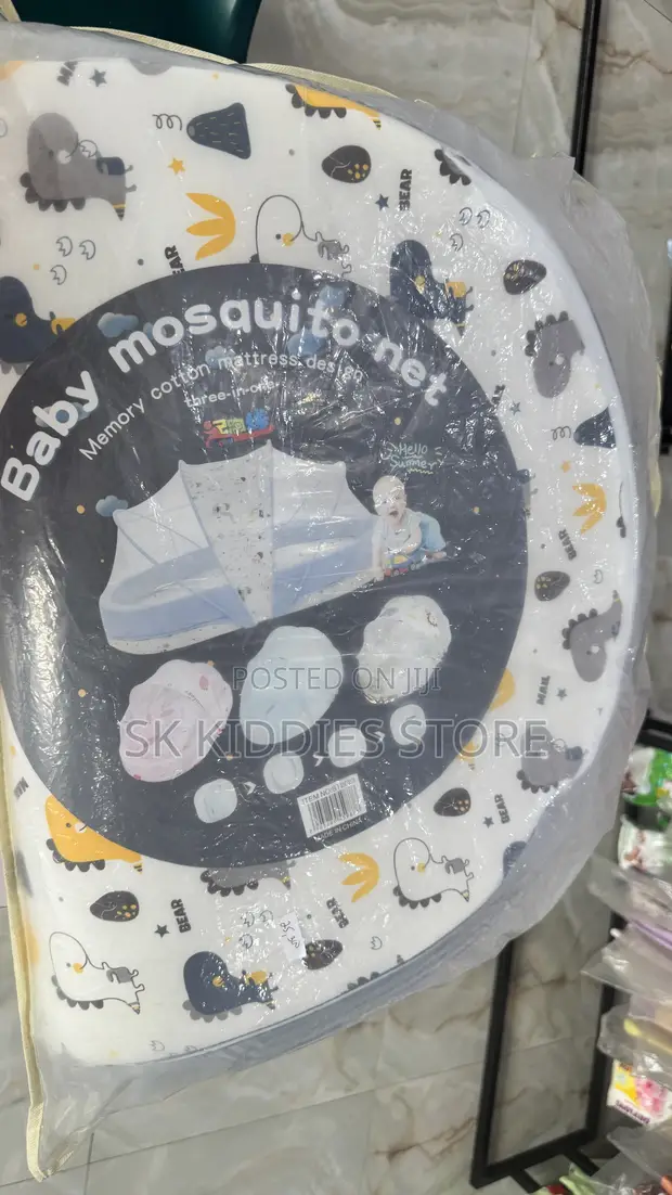 Baby Bed with Mosquito Net - 3-in-1 Memory Cotton Mattress - 1