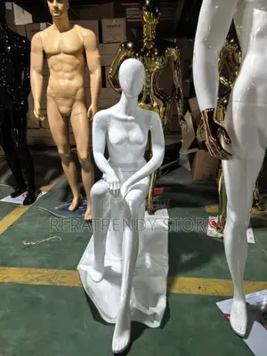 Sitting Female Mannequin - Brand New