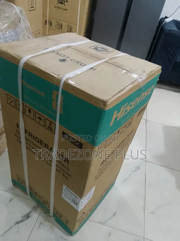 Hisense 90L Refrigerator REF093DR - 1