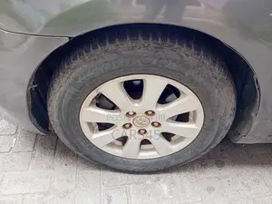 Toyota Camry 2009 Gray