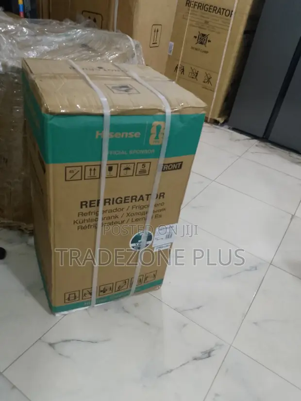 Hisense 90L Mini Refrigerator - Brand New - 1