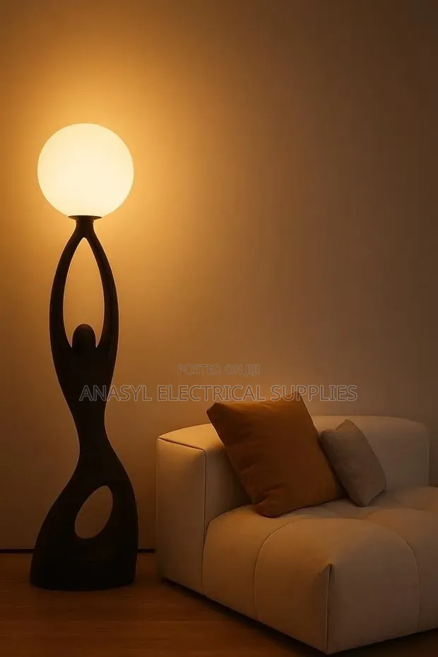 Minimalist Art Figure Floor Lamp - Matte Black - 1