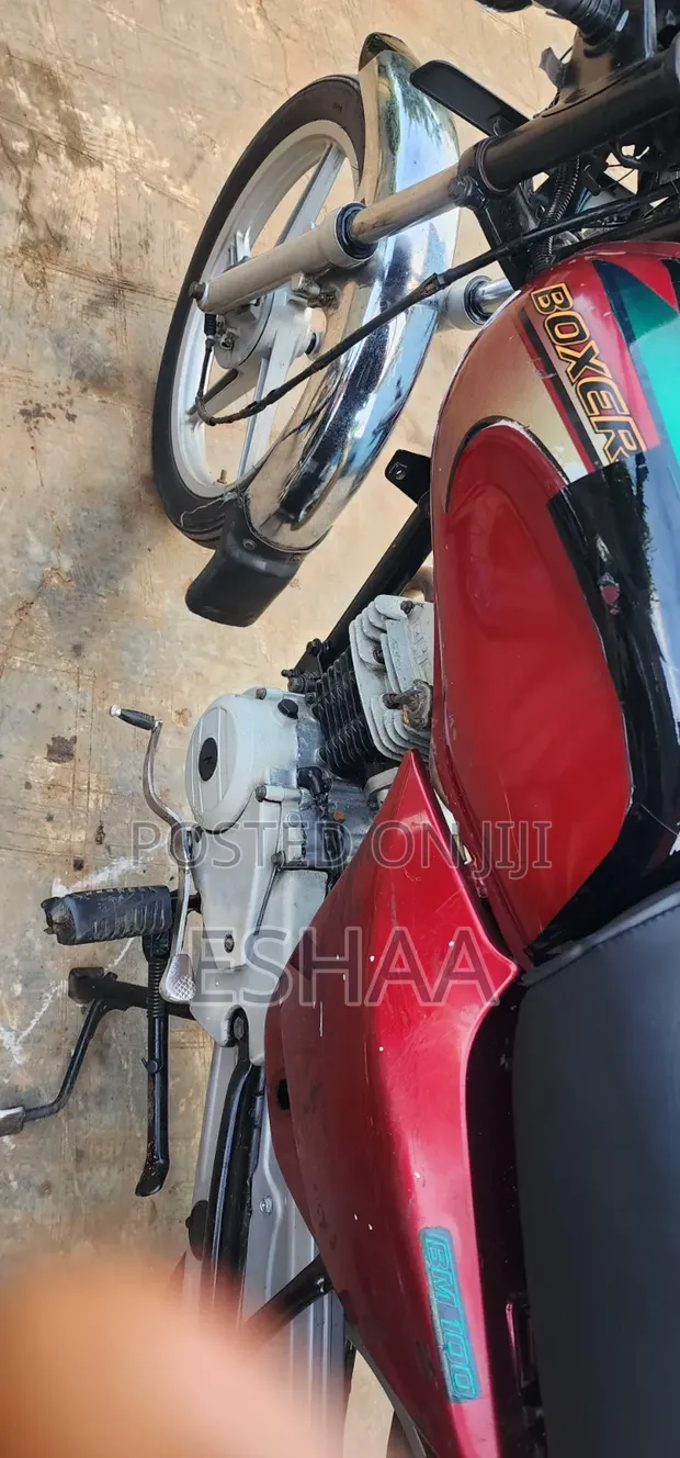 Bajaj Boxer 2023 Red - 1