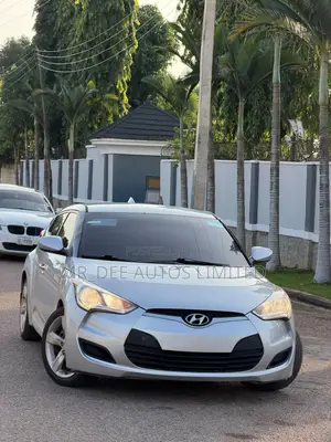 2013 Hyundai Veloster Silver