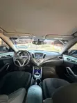 2013 Hyundai Veloster Silver - 3