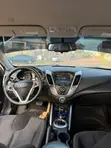2013 Hyundai Veloster Silver - 5