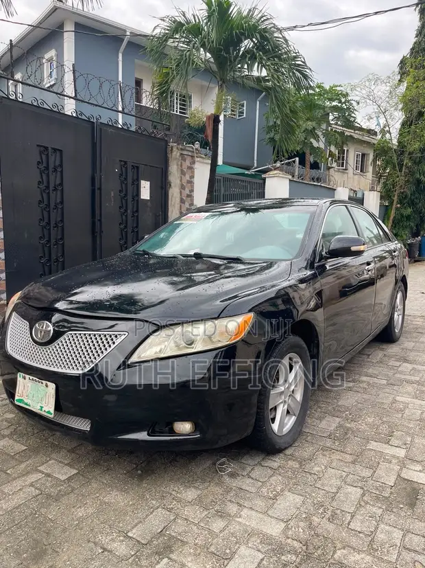 Toyota Camry 2009 Black - 1
