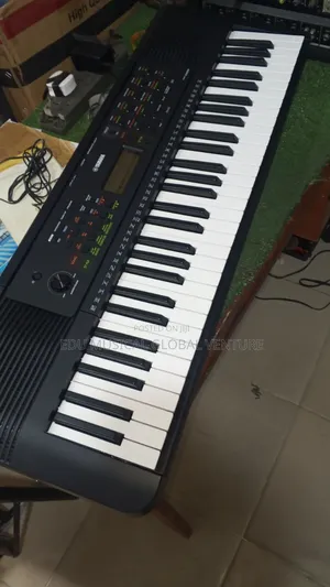 Yamaha Keyboard PSR-E283