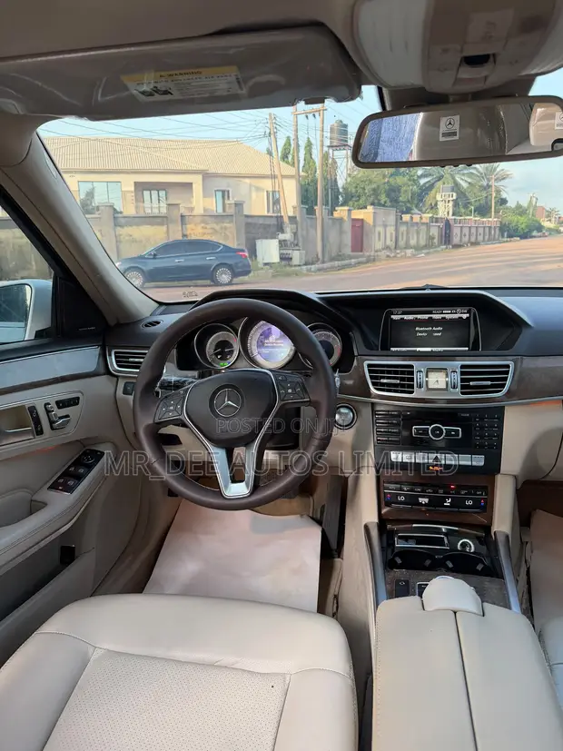 Mercedes-Benz E350 2014 White - 1